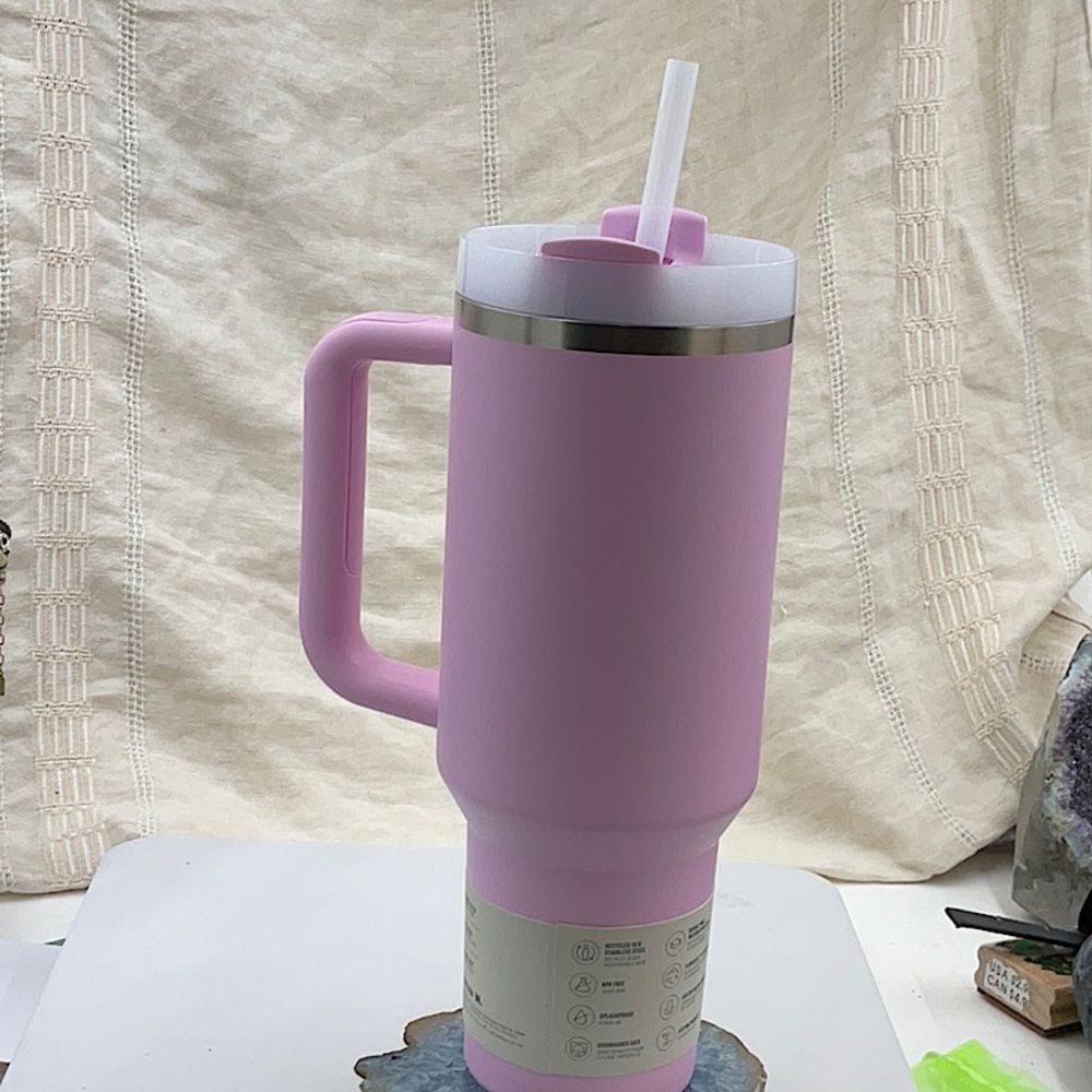 Brand New Stanley 40oz Quencher H2.0 Tumbler Cherry Blossom Pink - Picture 2 of 10